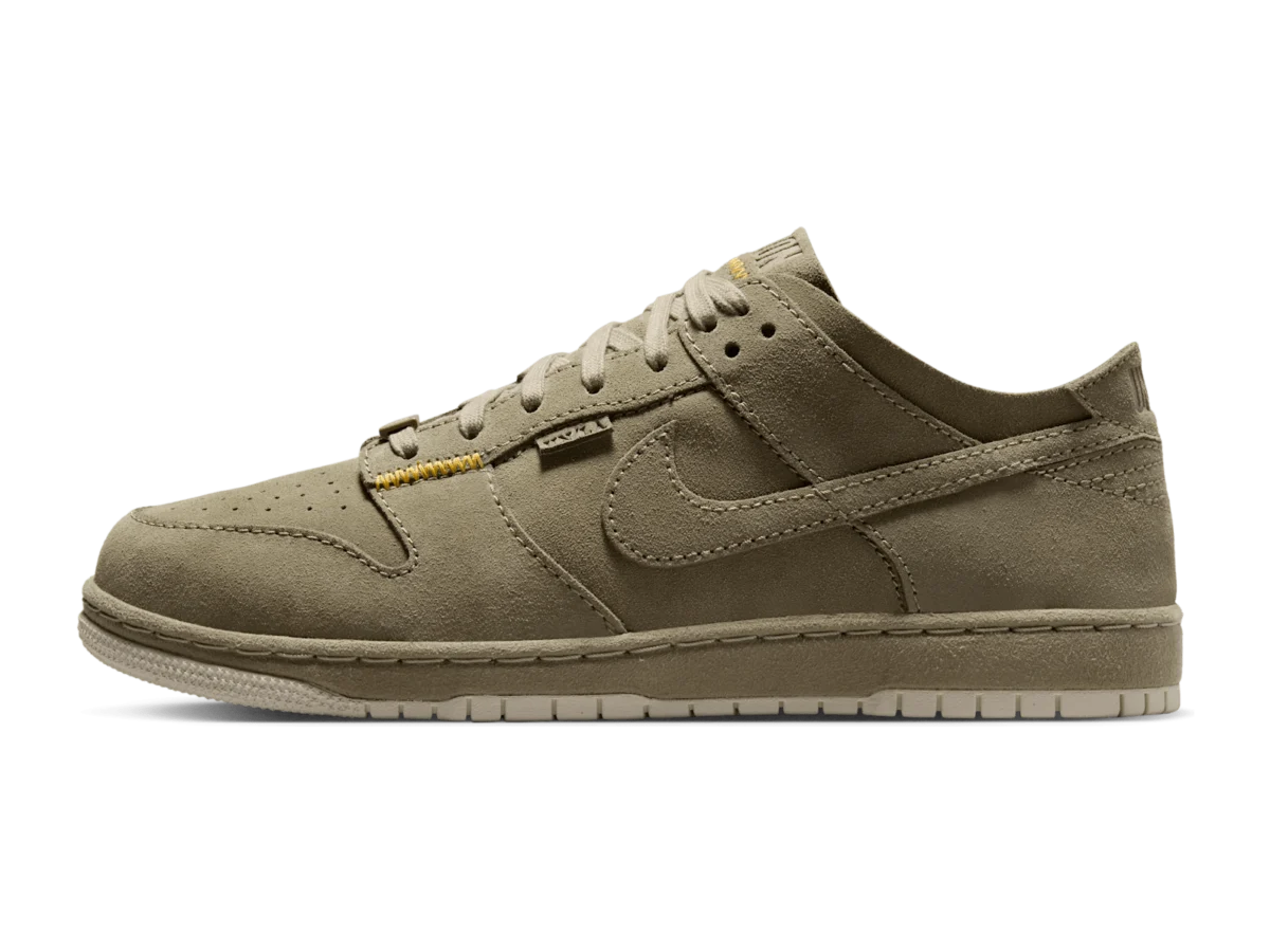 Union x Nike Dunk Low Fatigue, lateral side, Bamboo suede upper with gold zig-zag stitching and Light Cream outsole