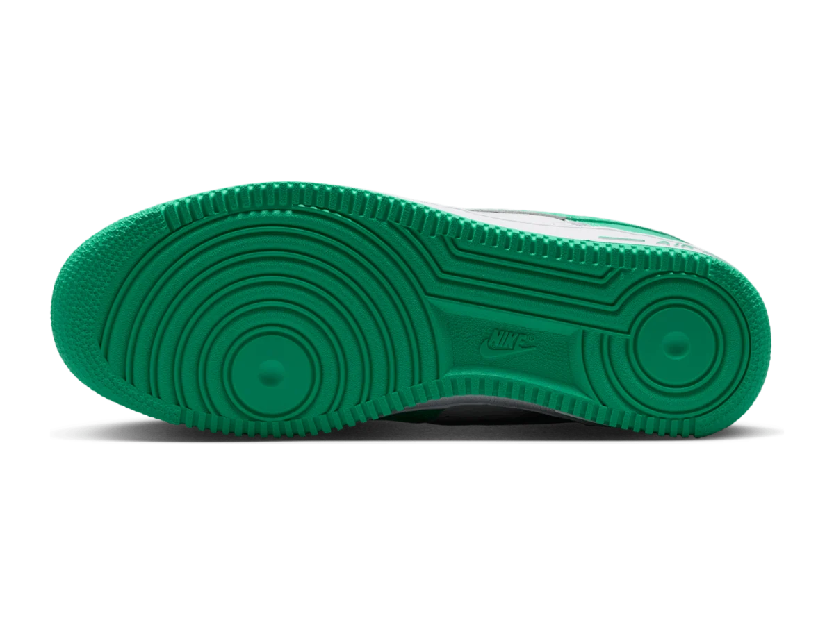 Nike Air Force 1 Low Menta and White, green rubber outsole with pivot circle