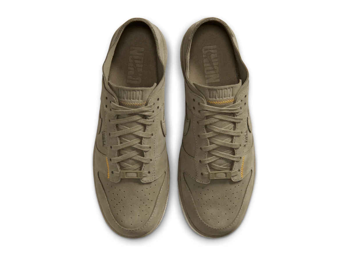 Union x Nike Dunk Low Fatigue pair from above, tonal Bamboo laces